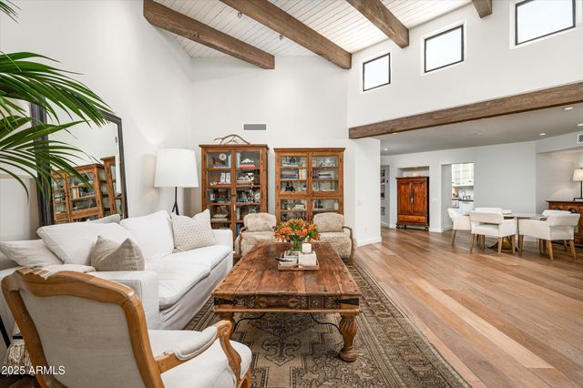 5101 N CASA BLANCA Drive 217, Paradise Valley, AZ 85253