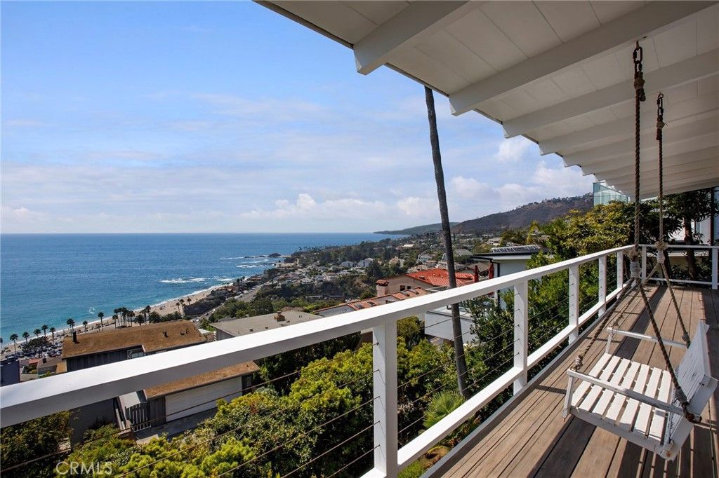 Image 2 of property listing at 31152 Holly Drive, Laguna Beach, CA 92651
