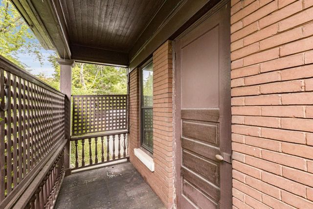 101 S 20th Avenue E, Duluth, MN 55812