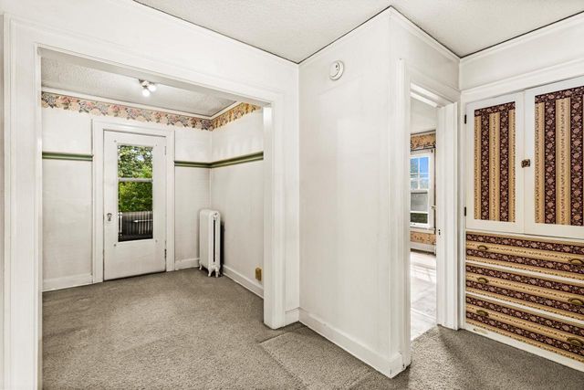 101 S 20th Avenue E, Duluth, MN 55812