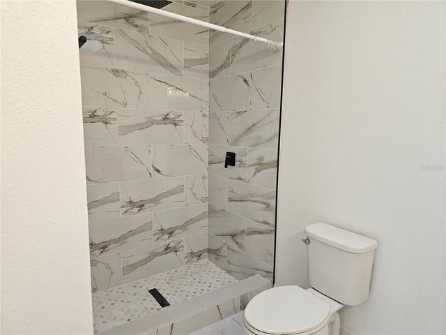 826 HORSESHOE BAY DRIVE, Kissimmee, FL 34741