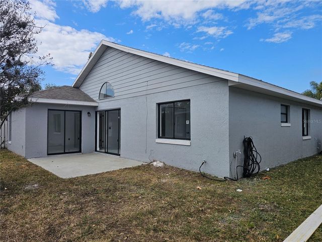 826 HORSESHOE BAY DRIVE, Kissimmee, FL 34741