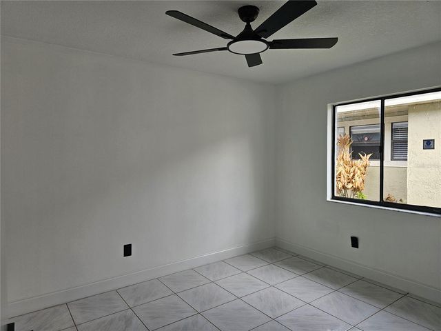 826 HORSESHOE BAY DRIVE, Kissimmee, FL 34741