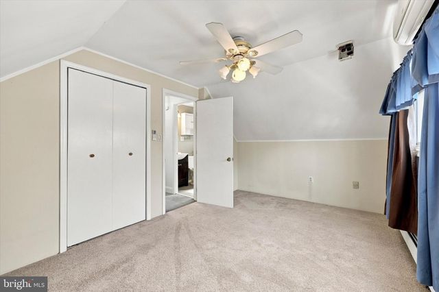 10 EAST LN, Levittown, PA 19054