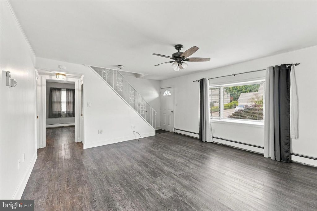 10 EAST LN, LEVITTOWN, PA 19054 — photo 5