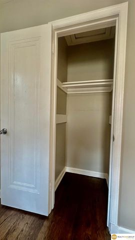 3748 N 43 Street, Omaha, NE 68111