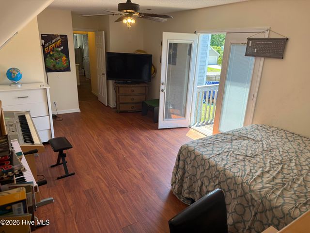 687 Windsor Drive SE, Belville, NC 28451