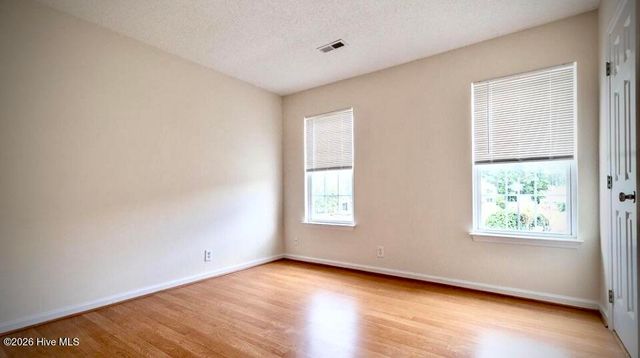 687 Windsor Drive SE, Belville, NC 28451