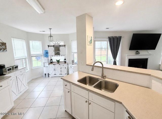687 Windsor Drive SE, Belville, NC 28451