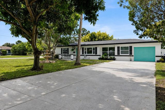 4300 28TH AVENUE N, St Petersburg, FL 33713