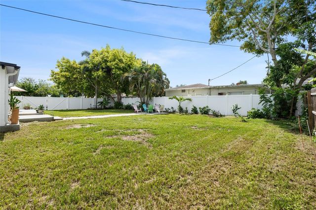 4300 28TH AVENUE N, St Petersburg, FL 33713