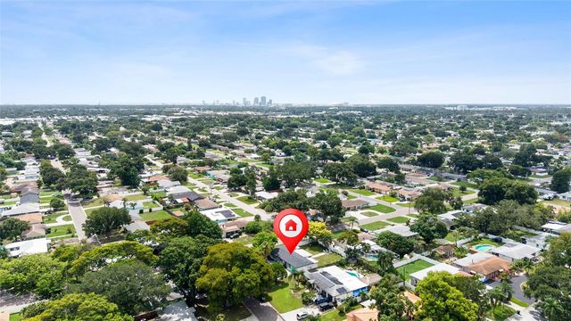 4300 28TH AVENUE N, St Petersburg, FL 33713
