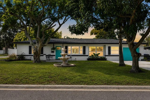 4300 28TH AVENUE N, St Petersburg, FL 33713