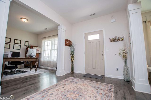 123 Sandalwood Drive, Carrollton, GA 30117