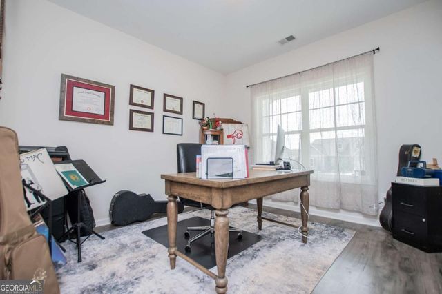 123 Sandalwood Drive, Carrollton, GA 30117