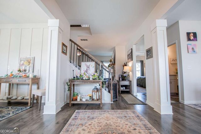 123 Sandalwood Drive, Carrollton, GA 30117