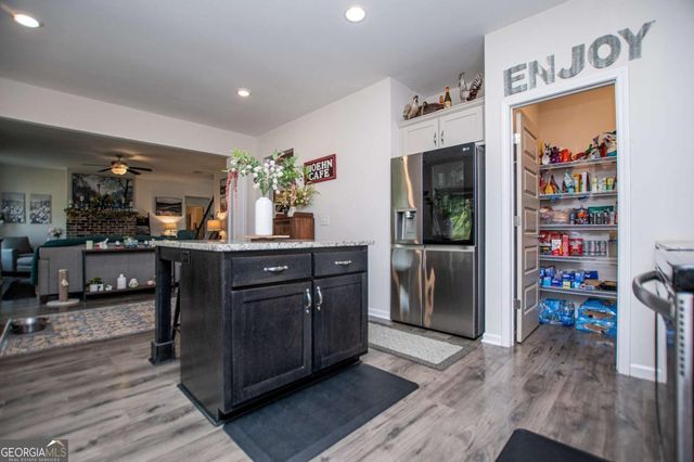 123 Sandalwood Drive, Carrollton, GA 30117