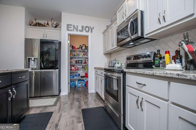 123 Sandalwood Drive, Carrollton, GA 30117