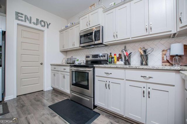 123 Sandalwood Drive, Carrollton, GA 30117