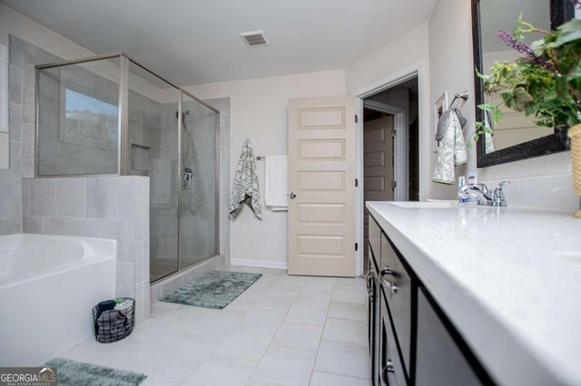 123 Sandalwood Drive, Carrollton, GA 30117