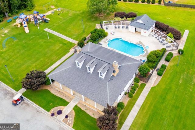 123 Sandalwood Drive, Carrollton, GA 30117