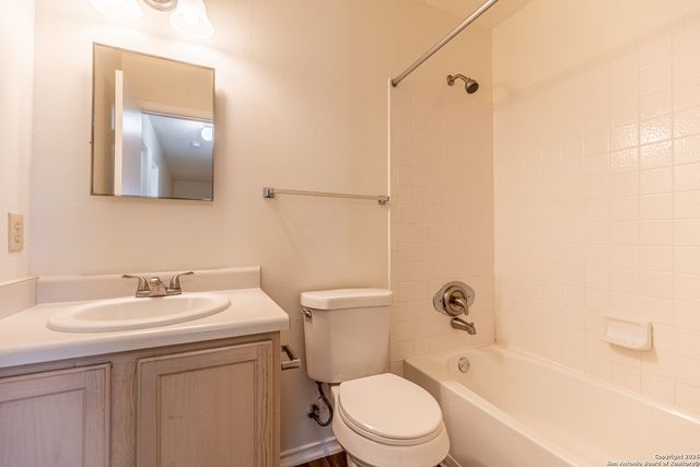 5023 RIVER KENTON, San Antonio, TX 78240