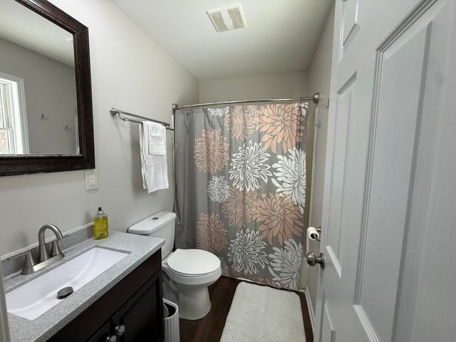 1622 N Circle View Lane, La Porte, IN 46350