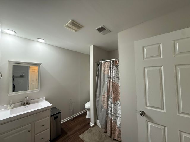 1622 N Circle View Lane, La Porte, IN 46350