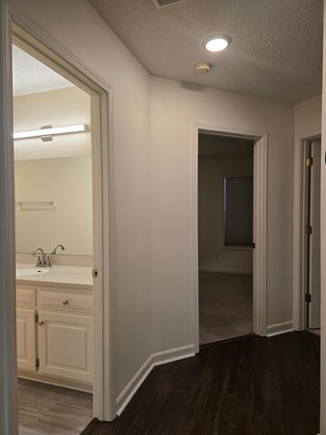 3682 Beacon Drive, Sumter, SC 29154