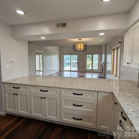 100 Northshore Court A-02, Cherryville, NC 28021