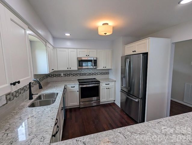 100 Northshore Court A-02, Cherryville, NC 28021