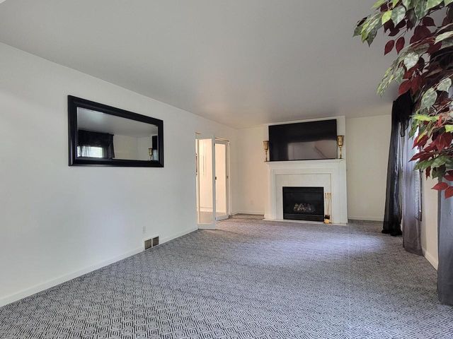 5805 N 111th STREET, Milwaukee, WI 53225