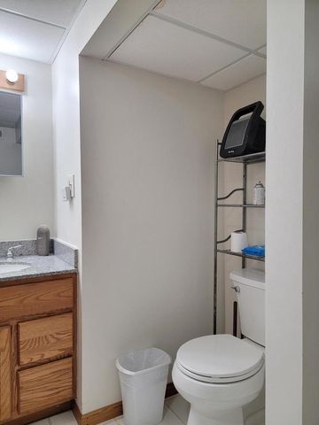 5805 N 111th STREET, Milwaukee, WI 53225