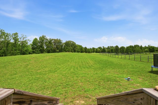532 Martin Chapel Rd, Portland, TN 37148