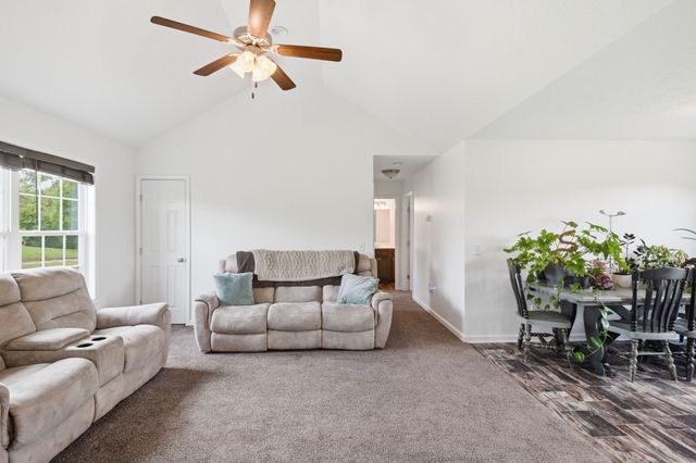 532 Martin Chapel Rd, Portland, TN 37148