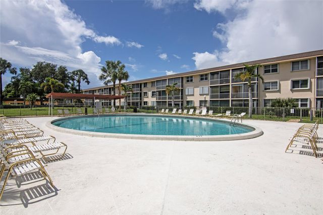 4500 N Federal Hwy 158G, Lighthouse Point, FL 33064
