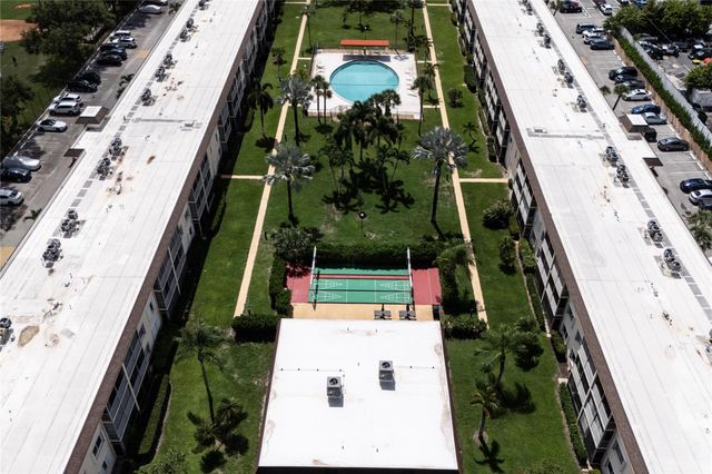 4500 N Federal Hwy 158G, Lighthouse Point, FL 33064