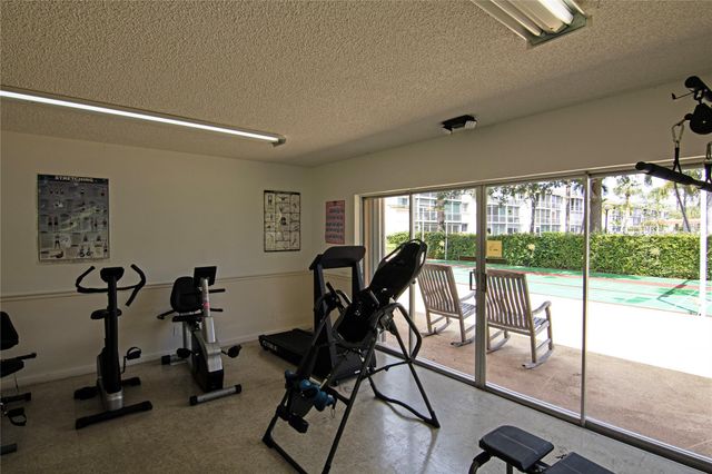 4500 N Federal Hwy 158G, Lighthouse Point, FL 33064