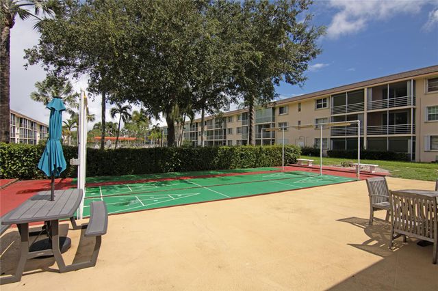 4500 N Federal Hwy 158G, Lighthouse Point, FL 33064