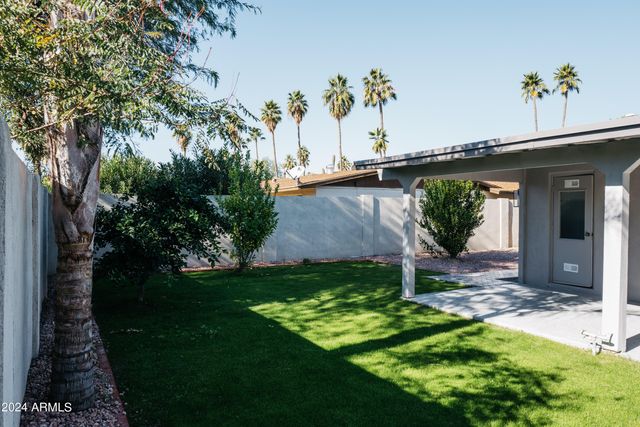 6629 E DREYFUS Avenue, Scottsdale, AZ 85254