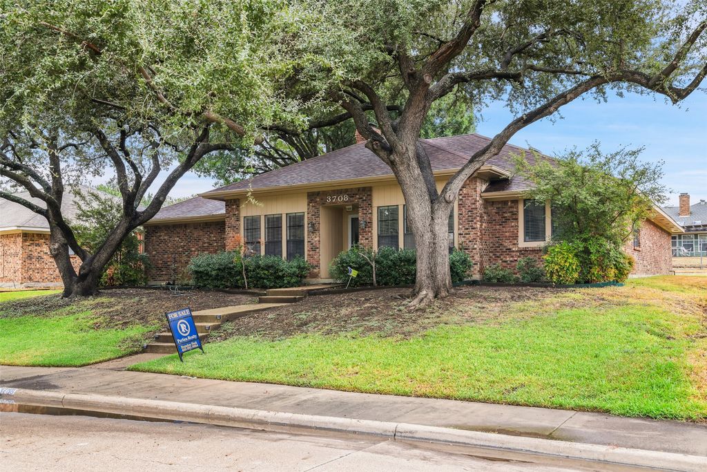 3708 Bishop Hill Drive, Carrollton, TX 75007 — photo 5