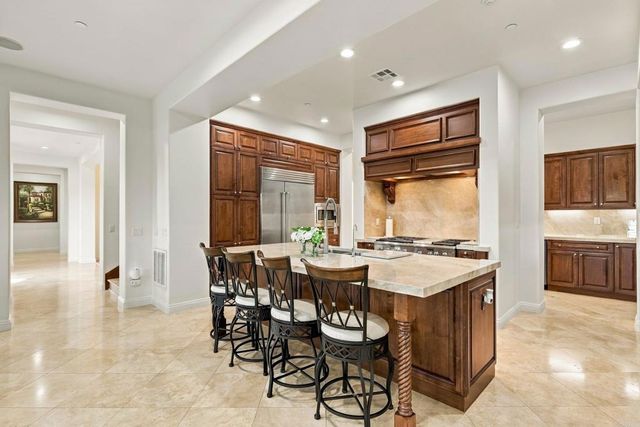 17253 Reflections Circle, San Diego, CA 92127