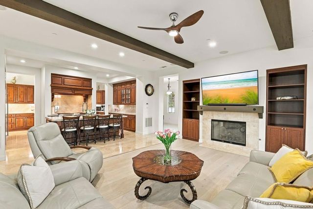 17253 Reflections Circle, San Diego, CA 92127
