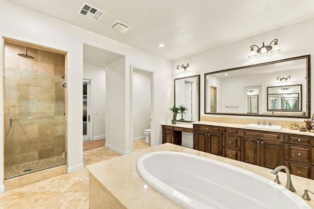 17253 Reflections Circle, San Diego, CA 92127