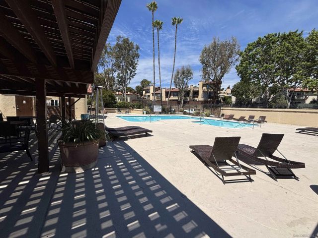 6966 Camino Revueltos, San Diego, CA 92111