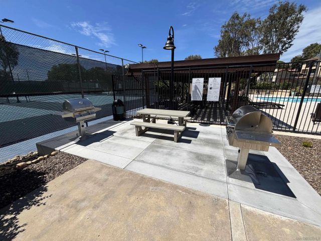 6966 Camino Revueltos, San Diego, CA 92111