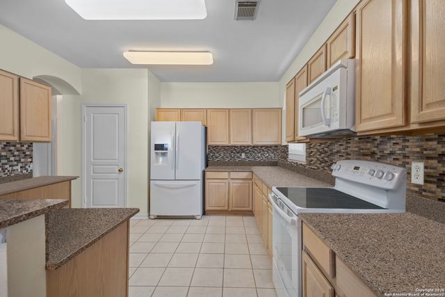 708 Wooded, Schertz, TX 78154