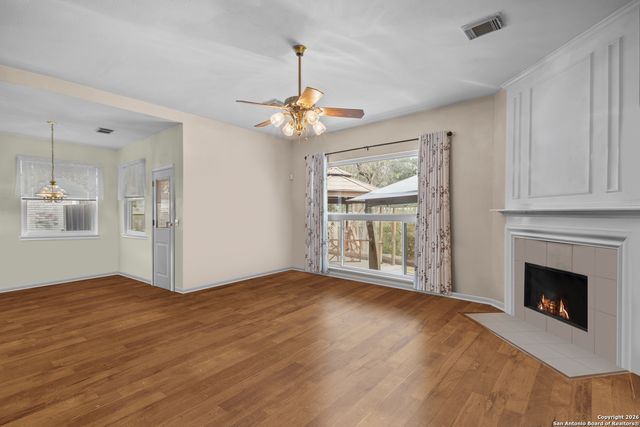 708 Wooded, Schertz, TX 78154