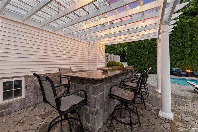 3 Iowa Avenue, Port Jefferson Station, NY 11776