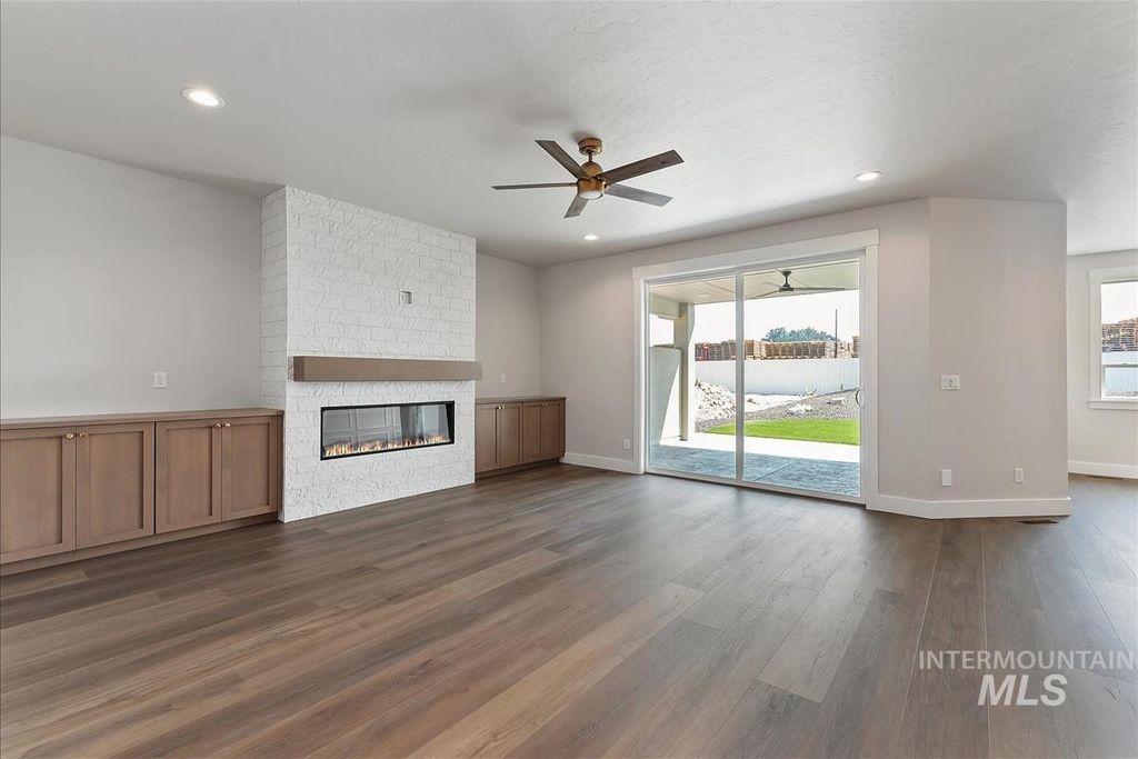 7006 E Chicken Hawk Loop, Nampa, ID 83686 photo 4